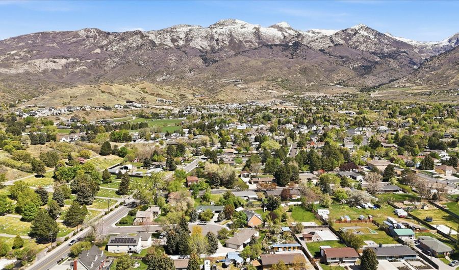 288 E 350 N, Alpine, UT 84004 - 3 Beds, 3 Bath