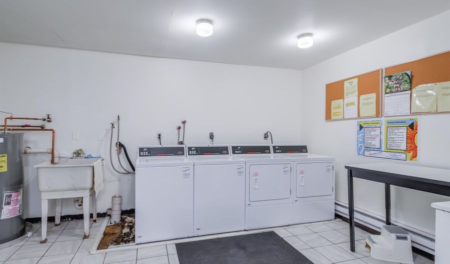 21 BARNETT Ln C16, Belleville, NJ 07109 - 2 Beds, 1 Bath