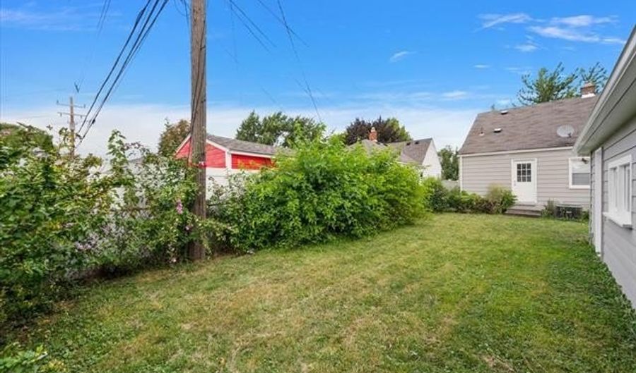 14861 Russell Ave, Allen Park, MI 48101 - 3 Beds, 2 Bath