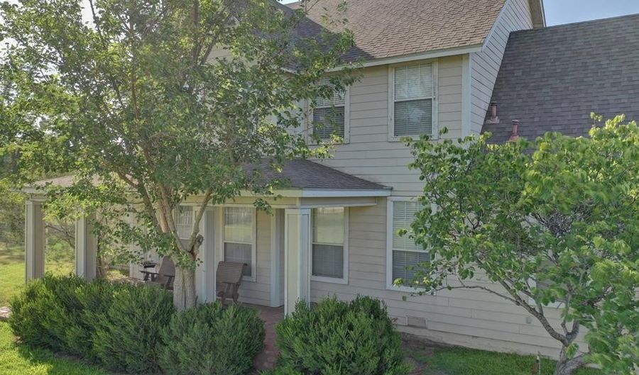 2109 W Mosley Loop, Alpine, TX 79830 - 3 Beds, 3 Bath