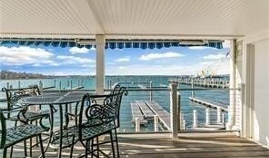31 Coddinton Wharf 8, Newport, RI 02840 - 2 Beds, 2 Bath