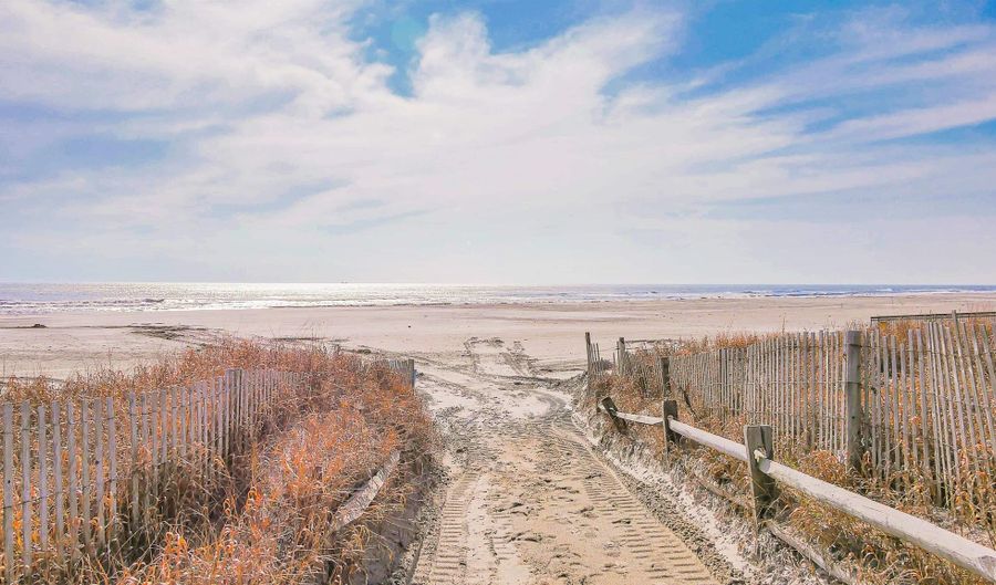 3851 Boardwalk, Atlantic City, NJ 08401 - 2 Beds, 2 Bath