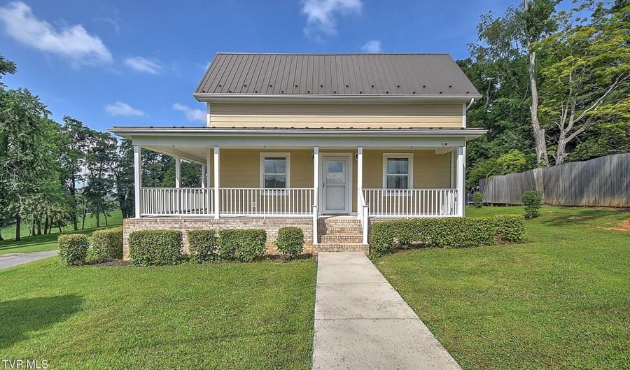479 Deadmore SE St, Abingdon, VA 24210 - 3 Beds, 2 Bath