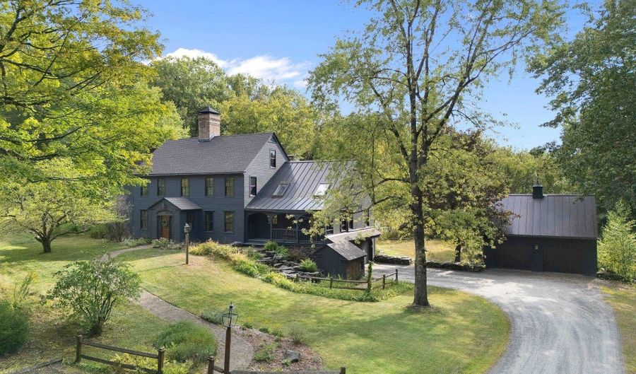 390 Pleasant Valley Rd, Brattleboro, VT 05301 - 4 Beds, 4 Bath