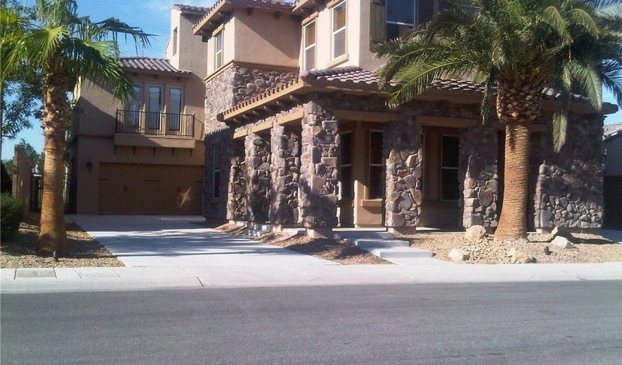 469 Via Palermo Dr, Henderson, NV 89011 - 4 Beds, 5 Bath