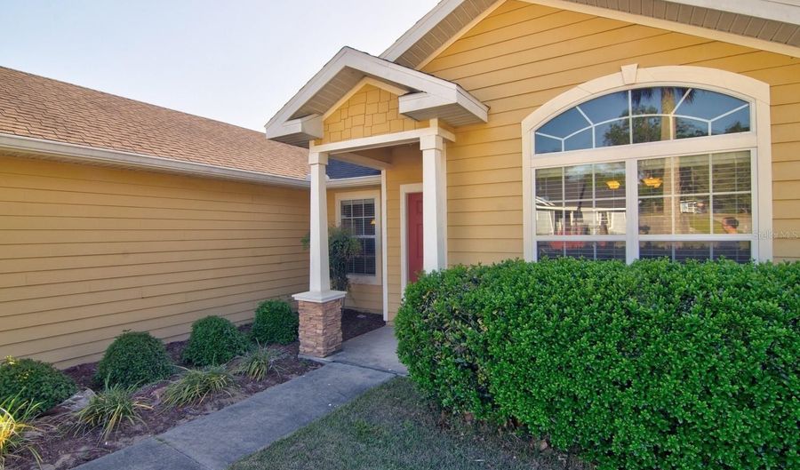 15572 NW 136TH Ter, Alachua, FL 32615 - 4 Beds, 2 Bath