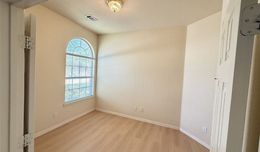 312 Calstone Dr, Allen, TX 75013 - 4 Beds, 2 Bath
