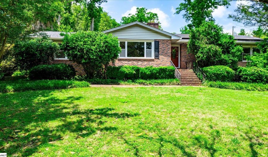 101 Nottingham Way, Anderson, SC 29621 - 3 Beds, 2 Bath
