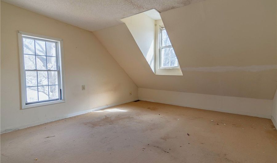 5 Jackson St, Belton, SC 29627 - 4 Beds, 2 Bath