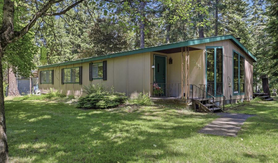 13118 E Hellroaring Rd, Athol, ID 83801 - 2 Beds, 2 Bath