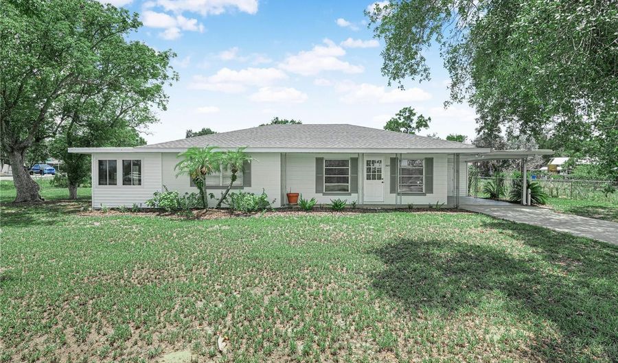 540 HILLSIDE Dr, Babson Park, FL 33827 - 2 Beds, 1 Bath