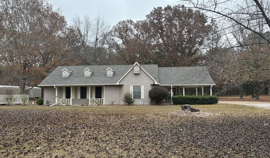 30026 Wren Cemetery Rd, Aberdeen, MS 39730 - 3 Beds, 2 Bath