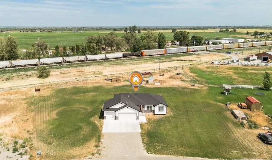 180 E 335 N, Blackfoot, ID 83221 - 3 Beds, 2 Bath