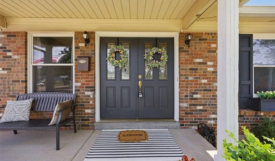 9616 Antonette Hills Dr, Affton, MO 63123 - 3 Beds, 3 Bath