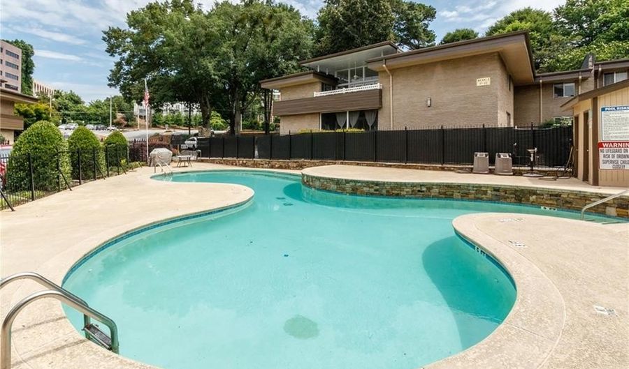 346 Carpenter Dr 20, Atlanta, GA 30328 - 2 Beds, 2 Bath