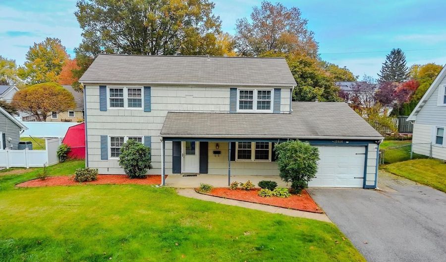 12616 BLACKWELL Ln, Bowie, MD 20715 - 3 Beds, 3 Bath