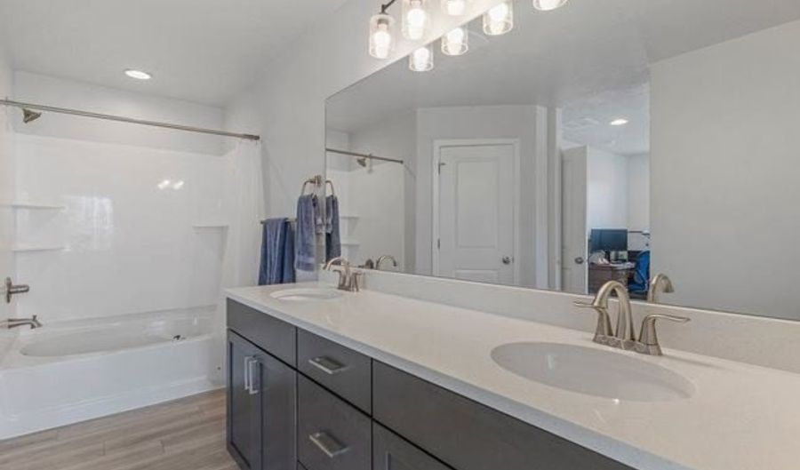 15022 S Wild Horse Way, Bluffdale, UT 84065 - 2 Beds, 3 Bath