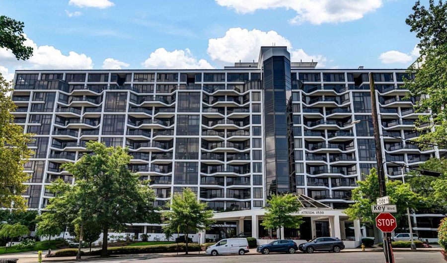 1530 KEY Blvd 715, Arlington, VA 22209 - 2 Beds, 2 Bath