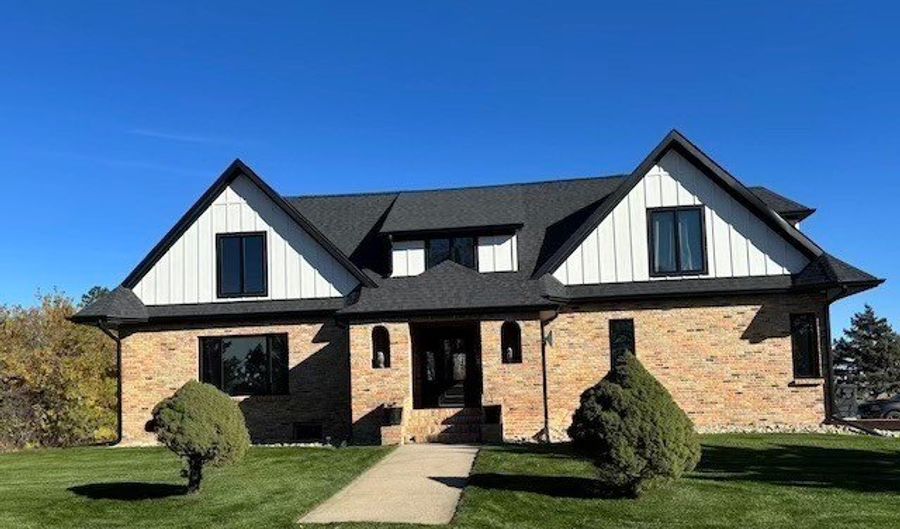 87792 N. Carberry St, Atkinson, NE 68713 - 6 Beds, 5 Bath