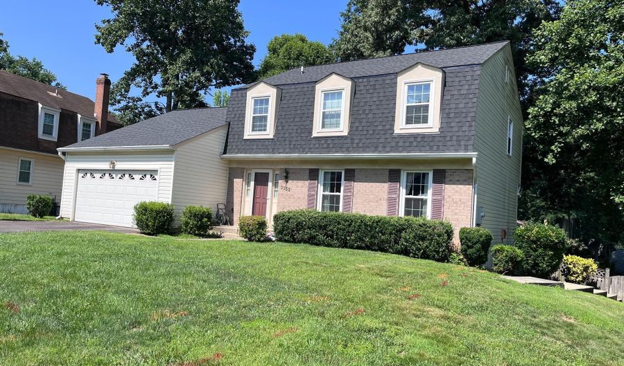 3352 BROKEN KNIFE Ct, Annandale, VA 22003 - 4 Beds, 4 Bath