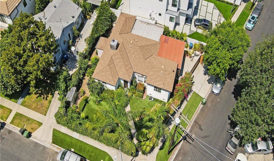 5169 Hesperia Ave, Encino, CA 91316 - 3 Beds, 2 Bath