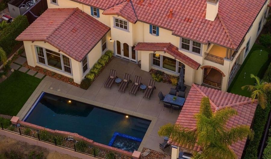 6937 CORTE LANGOSTA, Carlsbad, CA 92009 - 5 Beds, 6 Bath