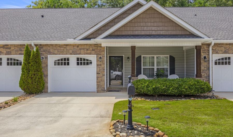 65 Hillsborough Dr, Anderson, SC 29621 - 2 Beds, 2 Bath