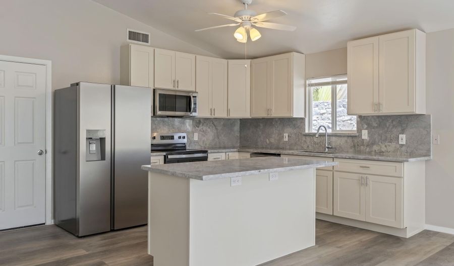 2021 Paulele Pl, Kihei, HI 96753 - 3 Beds, 2 Bath