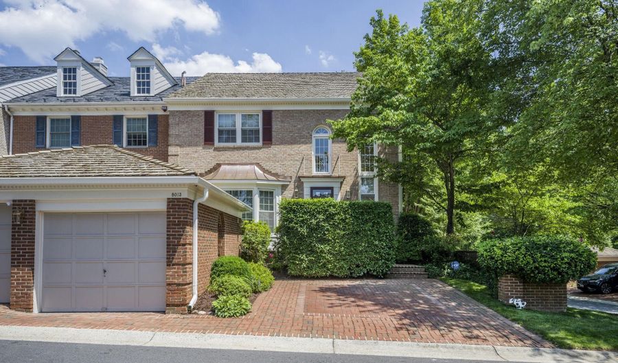 8013 RISING RIDGE Rd, Bethesda, MD 20817 - 3 Beds, 4 Bath