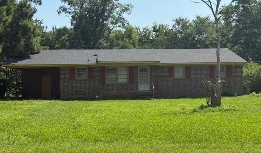 513 Hall Siding Rd, Ahoskie, NC 27910 - 4 Beds, 2 Bath