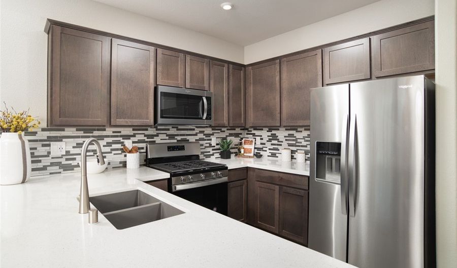 484 Ylang Pl, Henderson, NV 89015 - 3 Beds, 3 Bath