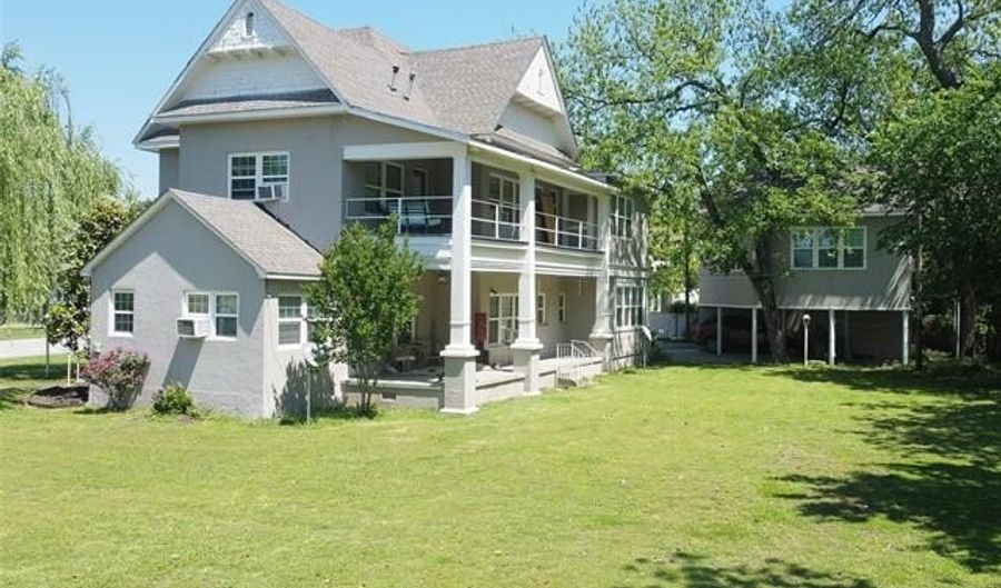 420 SW Stanley Ave, Ardmore, OK 73401 - 6 Beds, 5 Bath