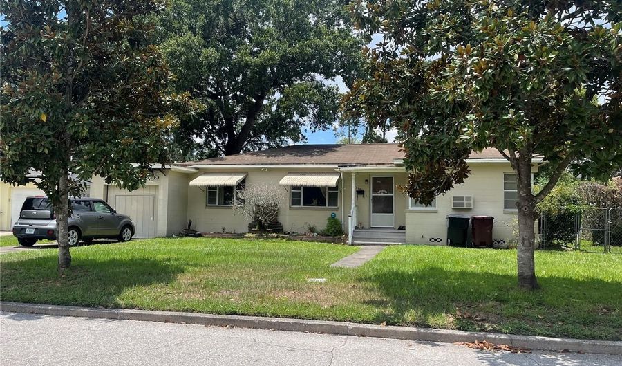3212 OBERLIN Ave, Orlando, FL 32804 - 3 Beds, 1 Bath