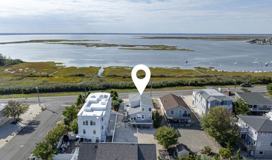 2708 BAYVIEW Ave, Barnegat Light, NJ 08006 - 4 Beds, 2 Bath