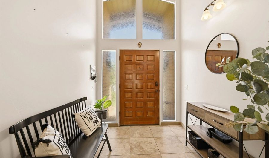 4744 Via Serra, Fallbrook, CA 92028 - 2 Beds, 2 Bath