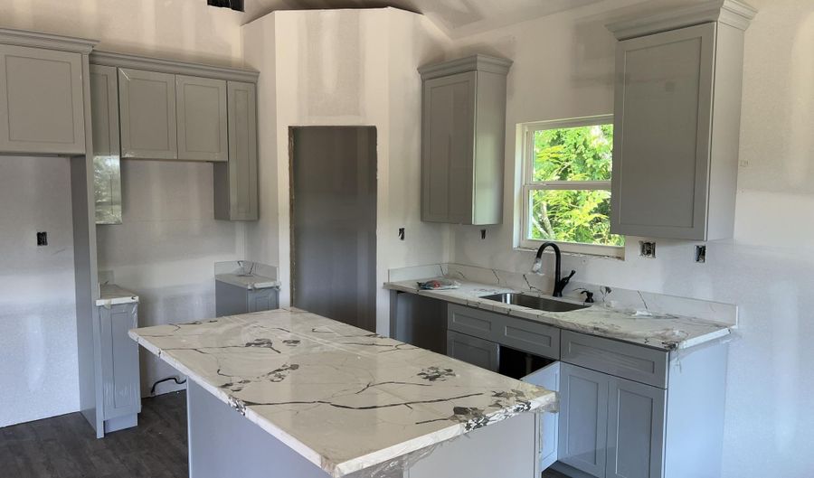 5235 Clermont Blvd, Bay St. Louis, MS 39520 - 3 Beds, 2 Bath