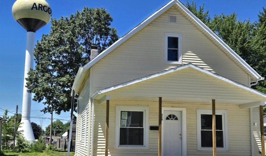 214 W Williams St, Argos, IN 46501 - 3 Beds, 2 Bath