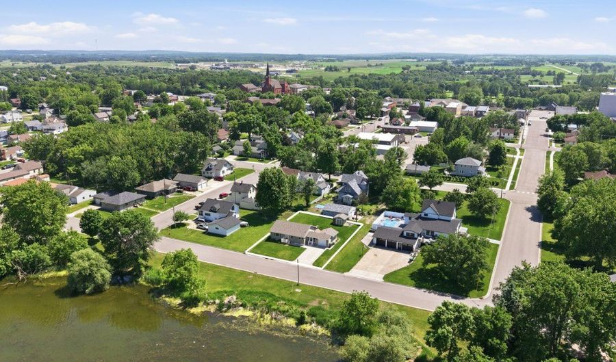430 Lake Ave, Albany, MN 56307 - 4 Beds, 2 Bath