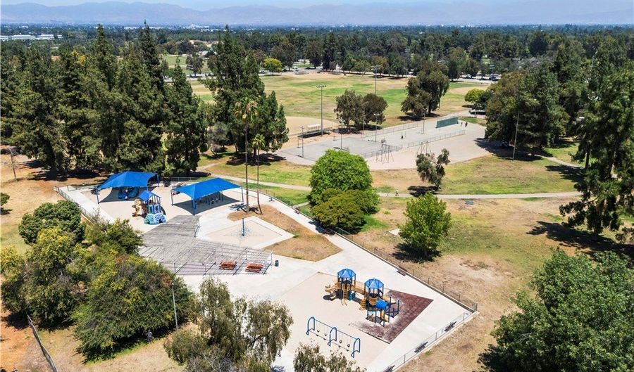 5628 Wish Ave, Encino, CA 91316 - 3 Beds, 2 Bath