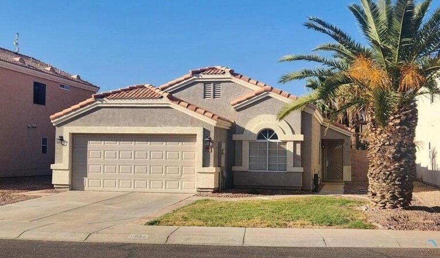 11954 W Holly St, Avondale, AZ 85392 - 4 Beds, 2 Bath