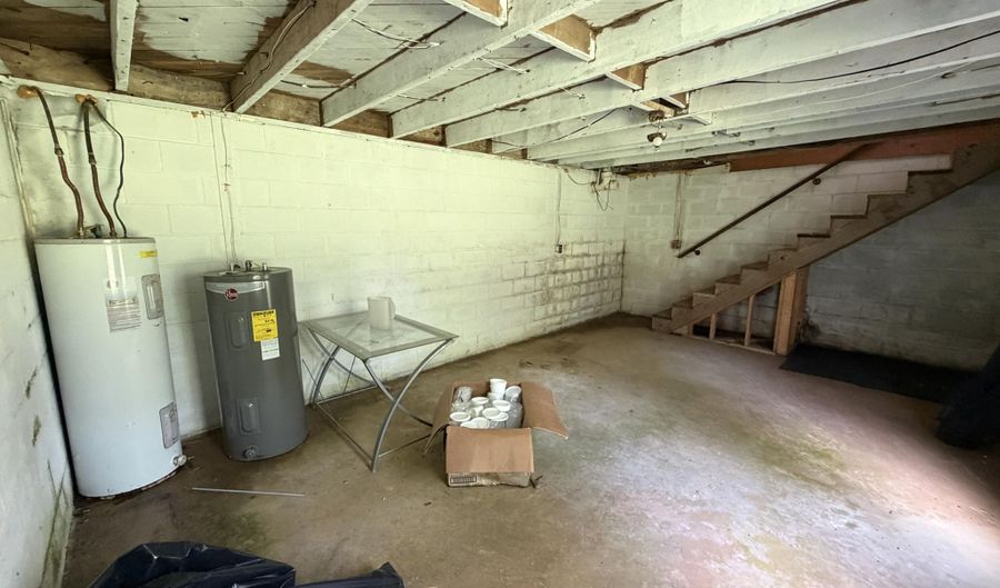 51 Business 7 N, Abbeville, MS 38601 - 3 Beds, 2 Bath