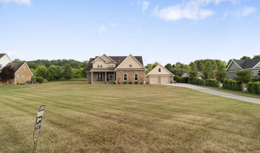 22481 Aven Ln, Abingdon, VA 24211 - 4 Beds, 4 Bath
