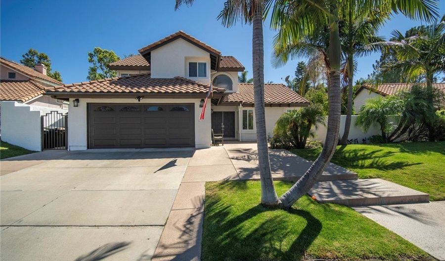 1205 Cerca, San Clemente, CA 92673 - 4 Beds, 3 Bath