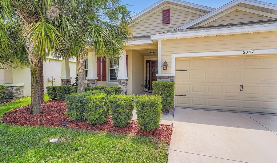 6307 SHADOWLAKE Dr, Apollo Beach, FL 33572 - 3 Beds, 2 Bath