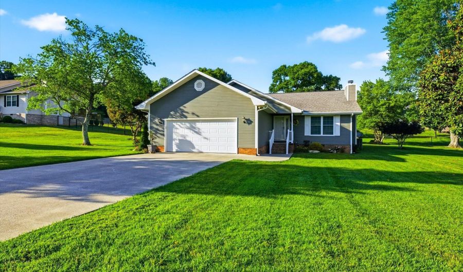 1404 Housley Dr, Athens, TN 37303 - 3 Beds, 2 Bath