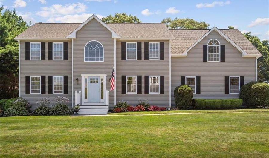 15 Steer Rd, Cumberland, RI 02864 - 4 Beds, 3 Bath