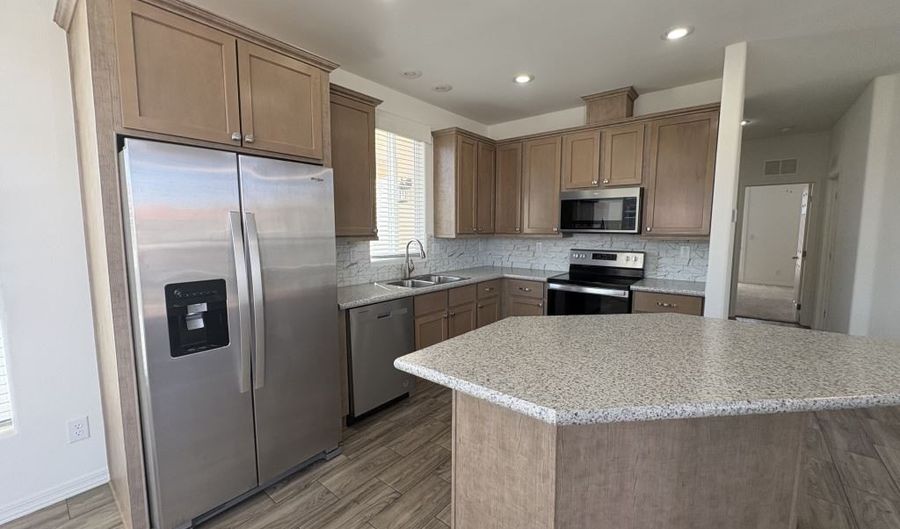 3301 S Goldfield Rd 5013, Apache Junction, AZ 85119 - 2 Beds, 2 Bath