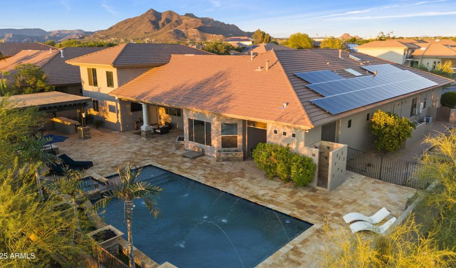 33014 N 53RD Pl, Cave Creek, AZ 85331 - 5 Beds, 6 Bath