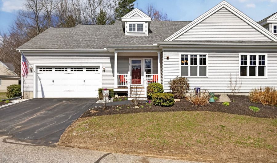 22 Mill Pond Rd 22, Brentwood, NH 03833 - 2 Beds, 3 Bath