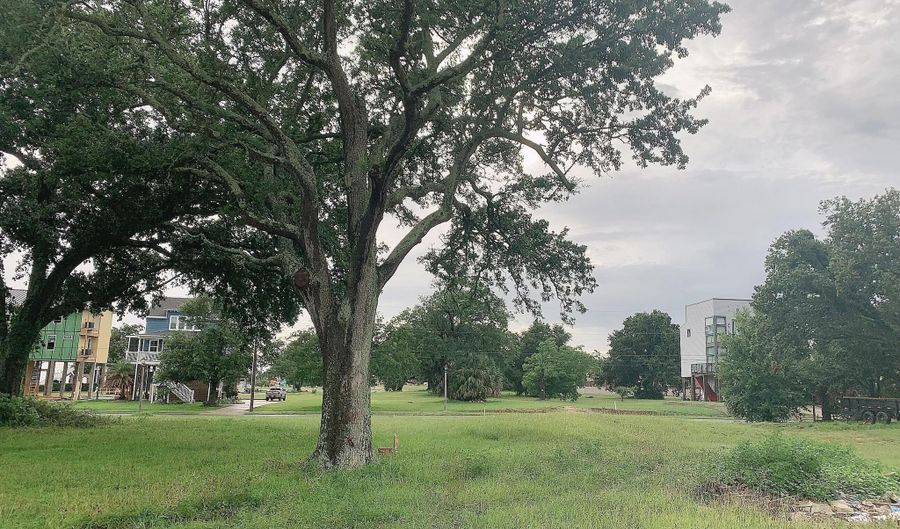 118 Miramar Ave, Biloxi, MS 39530 - 0 Beds, 0 Bath